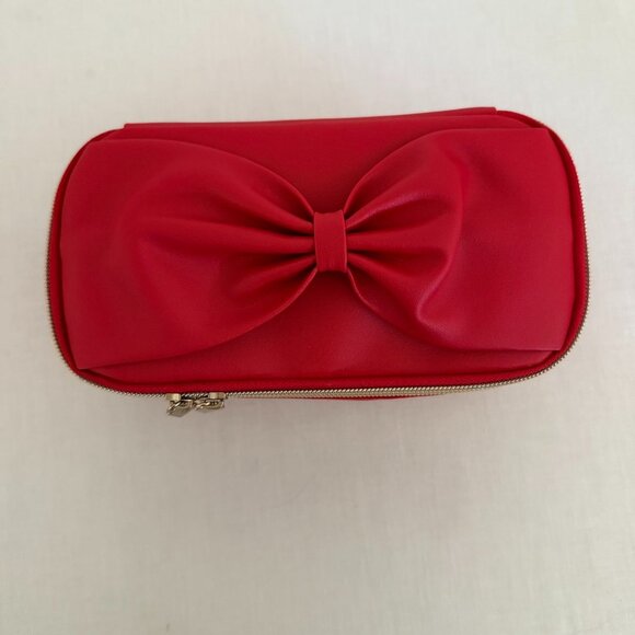 Take a Bow Red Bow Cosmetic Travel Bag Inner Pocket Ipsy Makeup 8.5inx5inx4.5in - Picture 8 of 11
